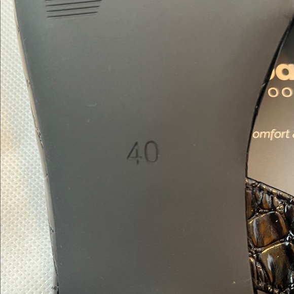 NWT Bareroots Embossed Slingbacks - Picture 7 of 7